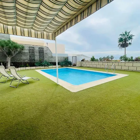 Rosi Villa *